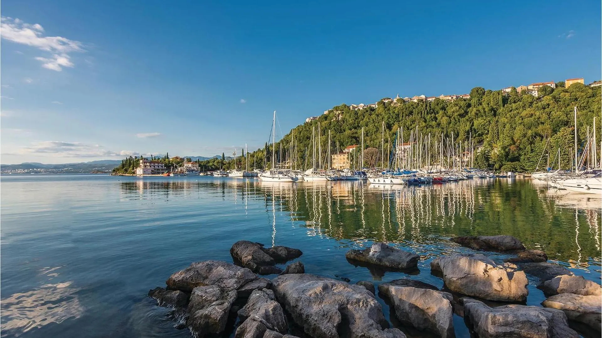 2 Bedroom Lovely Apartment In Omisalj Croatia